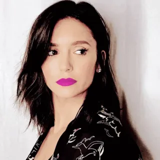 🥀 9ff80427 Frau, Porträt, Magentar Lippenstift, Person, schön, brünett telegram sticker