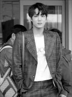 ▪ 2376eae4 GUCCI Mode, Stil, Gucci, Luxus, Kleidung, Porträt telegram sticker