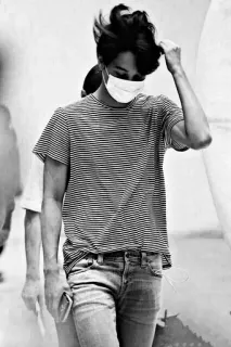 🕸 31ab6120 đàn ông, mặt nạ, thường ngày, chân dung, trắng đen whatsapp sticker