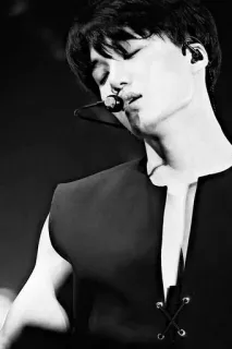 🥀 f85ac965 nam, ca sĩ, kpop, đơn sắc, người, âm nhạc whatsapp sticker