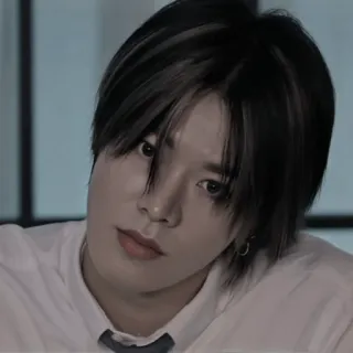 🌋 c537db51 person, mann, gesicht, porträt, männlich, kpop telegram sticker