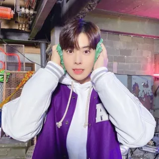 🐝 d20748a4 whatsapp sticker