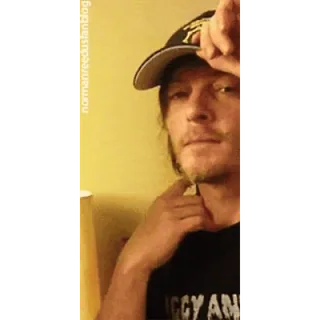 😗 7558f7d1 telegram sticker