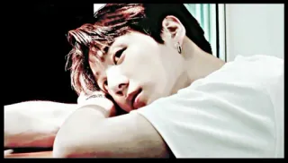 🌪 f12b30bc portrait, person, face, man, korean telegram sticker