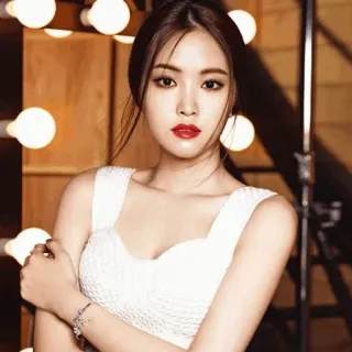 🦄 00bc466a ผู้หญิง, ภาพเหมือน, แฟชั่น, ความงาม, ผู้หญิง, นางแบบ, แต่งหน้า whatsapp sticker