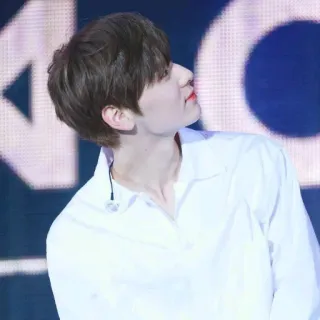 ☘ 9e9efd3f telegram sticker