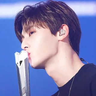 ☘ bfd24faa telegram sticker