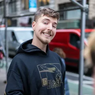 🌟 5bf6bf41 MrBeast Youtuber, Personalidad de internet, Filántropo, MrBeast, Jimmy Donaldson telegram sticker