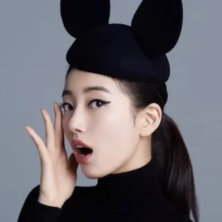 🌸 6034ed0a 여자, 모자, 아름다움, 패션, 인물 telegram sticker