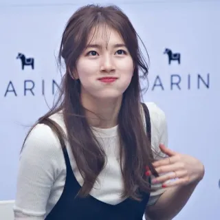 🌸 b549d65f ARIN telegram sticker