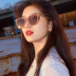 bae suzy @CIGARDEVIL telegram stickers