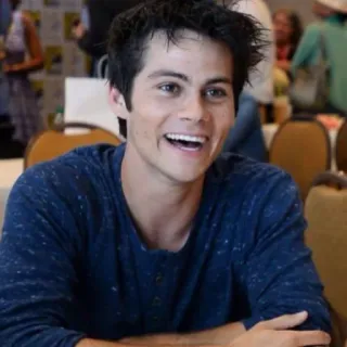 📎 3bf8407d Dylan O'Brien นักแสดง, ผู้ชาย, ยิ้ม, ภาพเหมือน telegram sticker