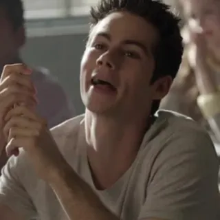 📎 da223193 Dylan O'Brien นักแสดง, ภาพเหมือน, ผู้ชาย telegram sticker