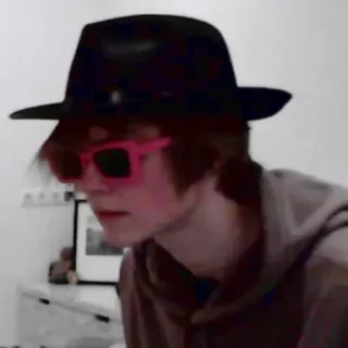 🤠 05cf0b12 telegram sticker