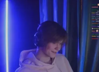 ☺️ 7215de9a telegram sticker