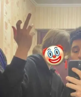 🤡 f61c2263 средний палец, оскорбительный, грубый, жест, неуважительный telegram sticker