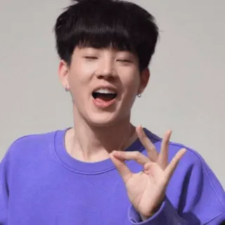 🙏 bd5ca177 persona, hombre, gesto, ok, camisa morada, coreano telegram sticker