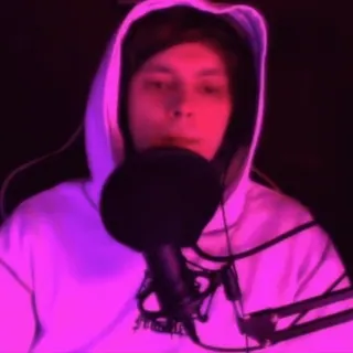 🤧 4c7f752b telegram sticker