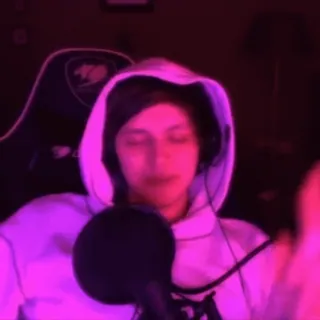 😎 efe112d2 telegram sticker