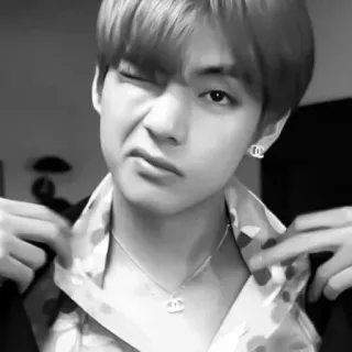 🔪 e026f245 V K-pop, BTS, Idolo, Celebrità, Cantante telegram sticker