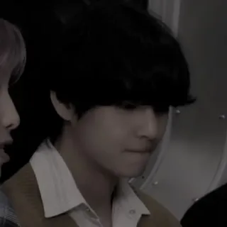 🎸 21d0ecd0 V kpop, айдол, музыка, bts, певец telegram sticker