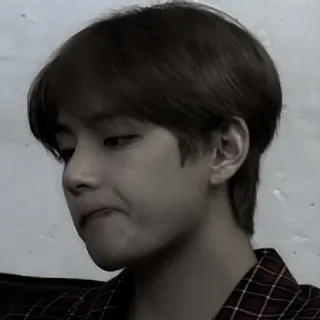 🎸 39402875 V kpop, певец, айдол, музыка, знаменитость, bts telegram sticker