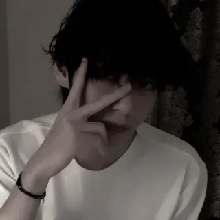 🎸 9e95c957 человек, портрет, молодежь, парень, k-pop telegram sticker