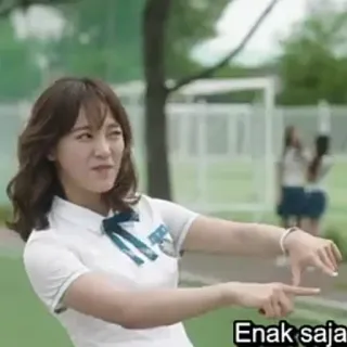 👍 05cd2e9b Enak saja reazione, indonesiano, meme, donna, indicando telegram sticker