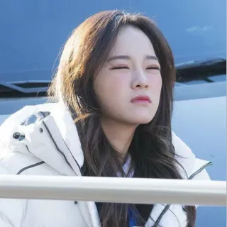 😴 35f1397c donna, asiatica, coreana, ritratto, persona, occhi chiusi telegram sticker