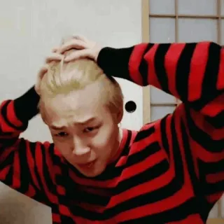 👀 653b413e Jimin K-pop, cantante, celebridad, boy band, Jimin, emocional, preocupado telegram sticker