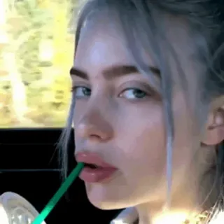 🌊 417174e8 Billie Eilish 빌리 아일리시, 가수, 유명인, 스타벅스, 팝스타, 음악, 팝 whatsapp sticker