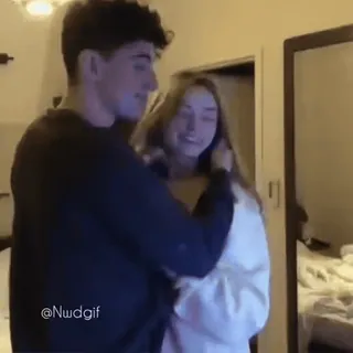 🤍 bfb7a3de @Nwdgif whatsapp sticker