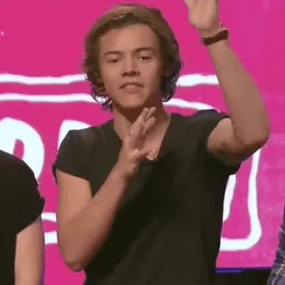 🥯 9e5813d5 Harry Styles แฮร์รี่ สไตลส์, นักร้อง, ป็อปสตาร์, คนดัง, ขวัญใจวัยรุ่น, วันไดเรกชัน whatsapp sticker