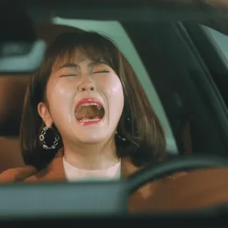 😭 155e16d9 mulher, chorando, grito, angústia, triste telegram sticker