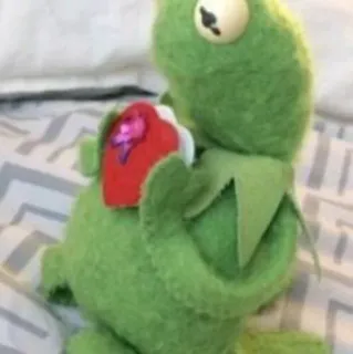 🐸 352d68e6 Kermit เคอร์มิท, มัปเพ็ตส์, หุ่นกระบอก, สีเขียว, หัวใจ, ความรัก whatsapp sticker