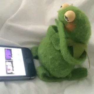 🐸 6318e9a0 Kermit เคอร์มิท, หุ่น, สีเขียว, ดู, โทรทัศน์, อินเทอร์เน็ต whatsapp sticker