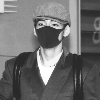 🎲 4b7dea00 V 뷔, 김태형, BTS, K팝, 가수, 모자, 마스크 telegram sticker