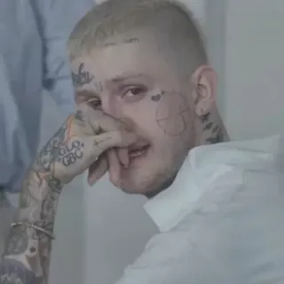 💙 5a8b5496 Lil Peep lil peep, นักดนตรี, แร็ปเปอร์, รอยสักบนใบหน้า, ภาพเหมือน telegram sticker