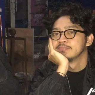 🤗 779cdb4c telegram sticker