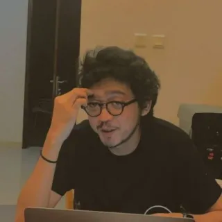 😂 db7a1b32 telegram sticker