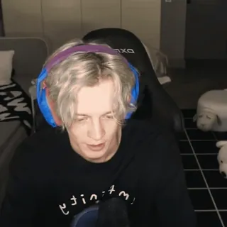 😬 688feb2d whatsapp sticker