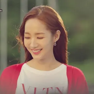 😄 63474175 VLTN Mode, Kleidung, Frau, Lächeln telegram sticker