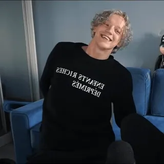 😁 530cf23f ENFANTS RICHES
DEPRIMÉS мода, одежда, свитер, французский, текст telegram sticker