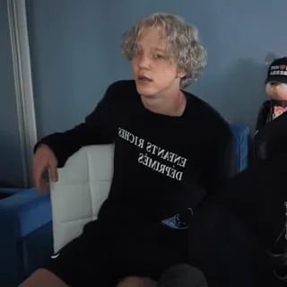 💀 8e682647 ENFANTS RICHES DÉPRIMÉS одежда, мода, свитер, текст, предметы одежды telegram sticker