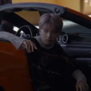 🦅 b1f72f46 whatsapp sticker