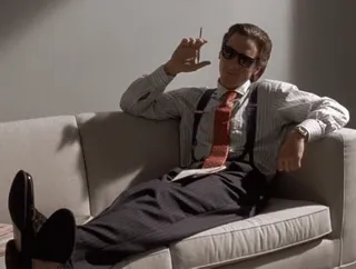 🙂 a7181831 Patrick Bateman American Psycho パトリック・ベイトマン, アメリカン・サイコ, ビジネス, 喫煙, サングラス, キャラクター, 映画 whatsapp sticker