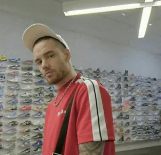 ✨ a0aed681 Liam Payne Liam Payne, piosenkarz, celebryta, portret, mężczyzna whatsapp sticker