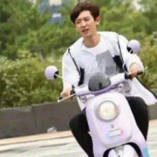 🏍 b8909563 Motorrad, Roller, Fahrzeug, Person, Transport telegram sticker