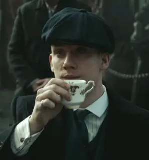 ☕️ 2c7fe803 John Shelby Peaky Blinders người đàn ông, chân dung, trà, tách, những năm 1920, Peaky Blinders, John Shelby, Cillian Murphy whatsapp sticker