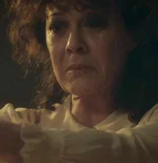 🙁 3b385f3e woman, crying, sad, portrait, emotion whatsapp sticker